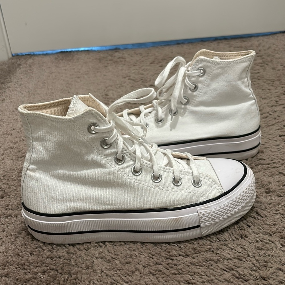 Converse Chuck Taylor All Star Lift Platform Canvas